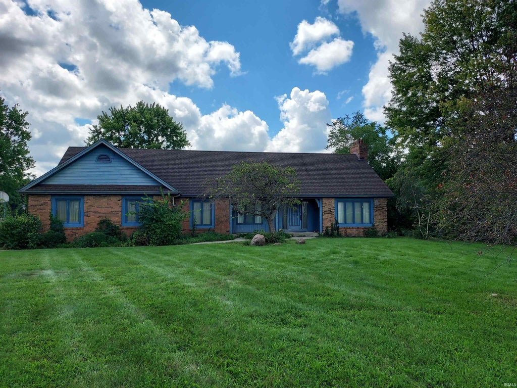 Photo of 12124 Leo Road, Fort Wayne, IN 46845 (MLS # 202636767)