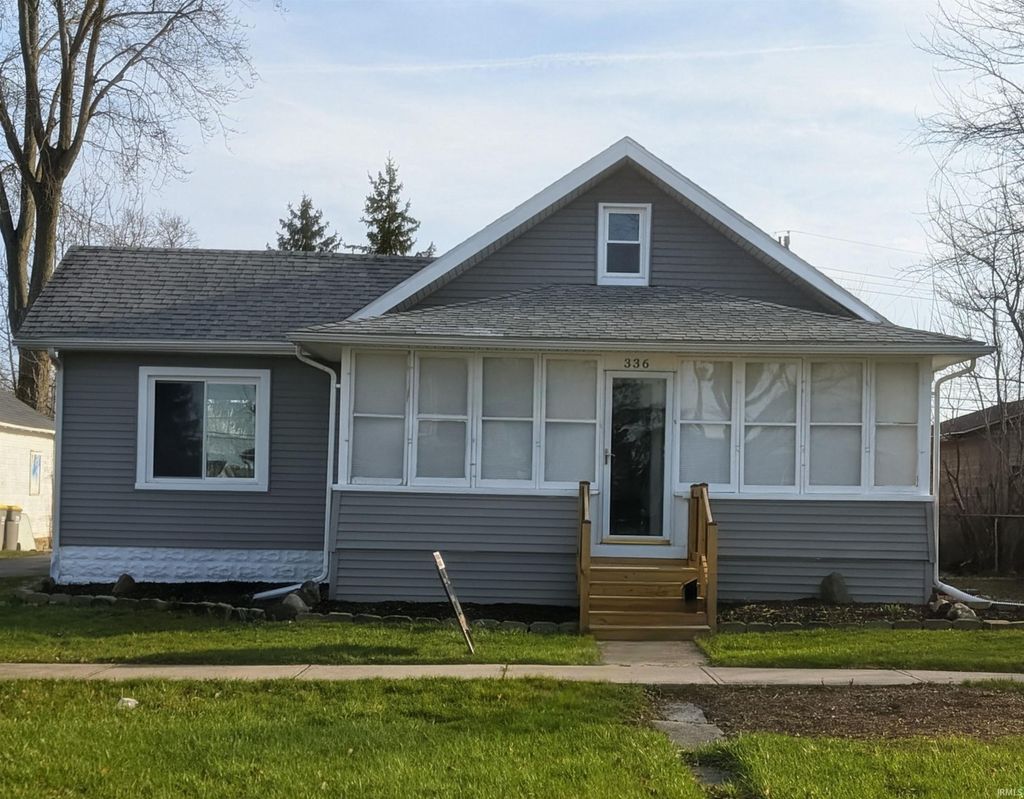 Photo of 336 W Oak Street, Butler, IN 46721 (MLS # 202604371)