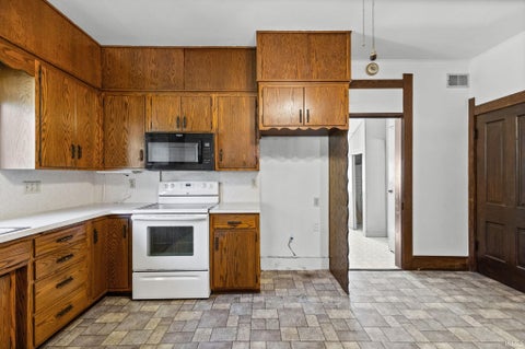 Tiny photo for 9221 White Street, Clarks Hill, IN 47930 (MLS # 202643850)