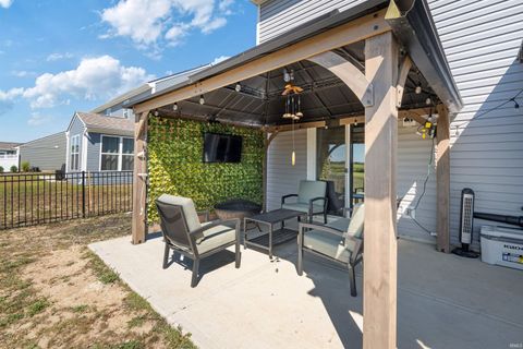 Tiny photo for 849 Lando Creek Drive, Kokomo, IN 46902 (MLS # 202535420)