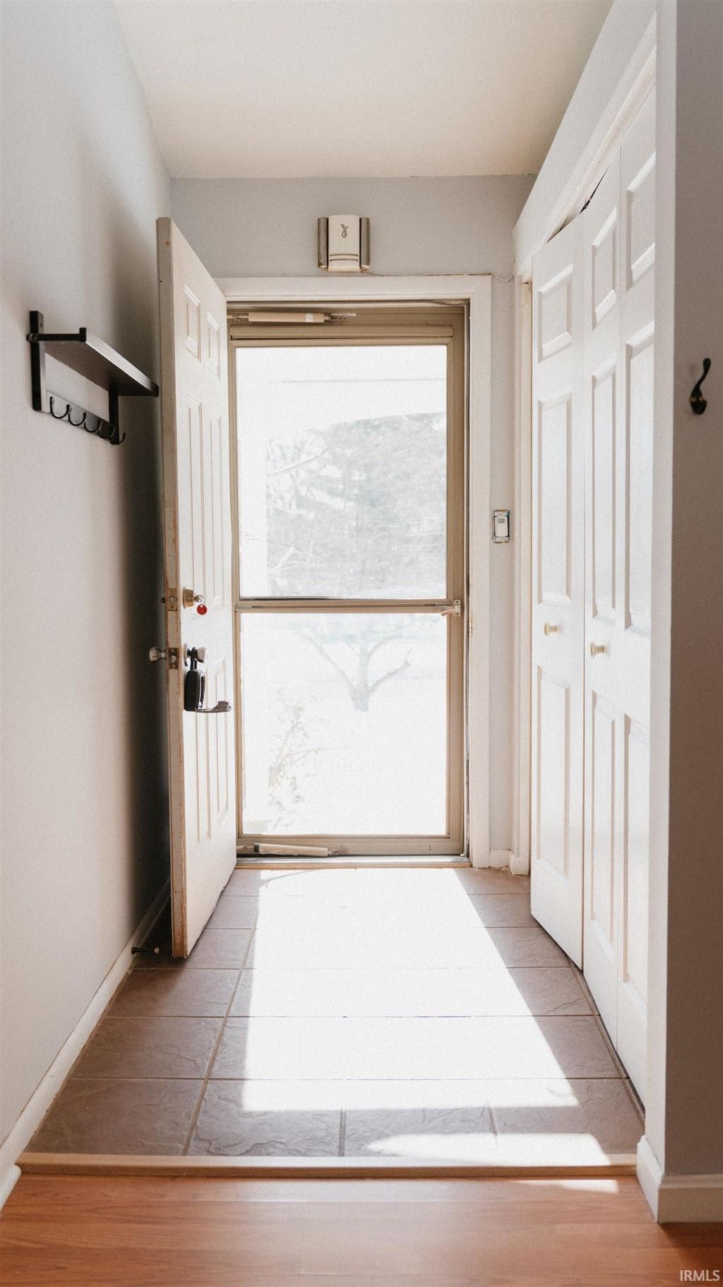 Photo of 175 E Sunny Slopes Drive, Bloomington, IN 47401 (MLS # 202604103)