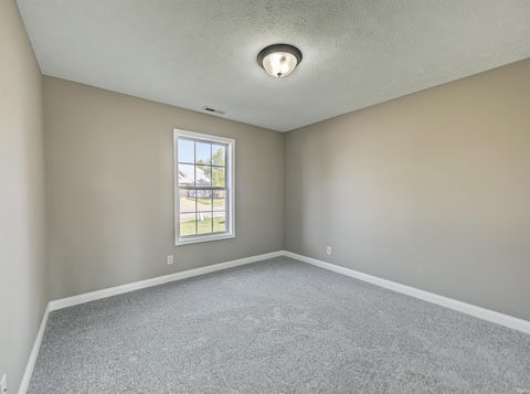 Tiny photo for 4721 Boardwalk Drive, Evansville, IN 47725 (MLS # 202643723)