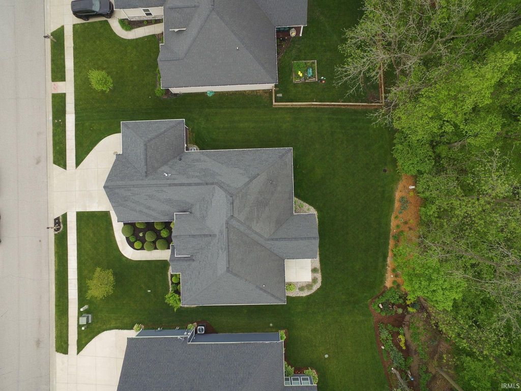 Photo of 2058 Fieldstone Drive, Lafayette, IN 47909 (MLS # 202615759)
