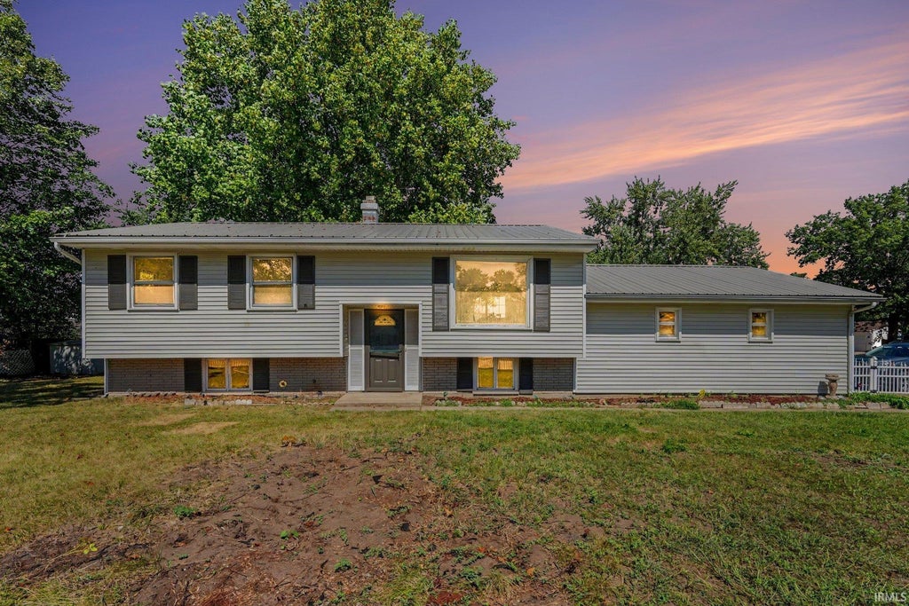 Photo of 2637 Frances Avenue, Elkhart, IN 46517 (MLS # 202637814)