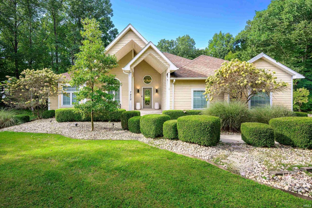 Photo of 7875 N Wexford Court, Bloomington, IN 47408 (MLS # 202639307)