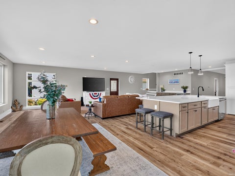 Tiny photo for 12967 N Eastshore Drive, Syracuse, IN 46567 (MLS # 202631296)