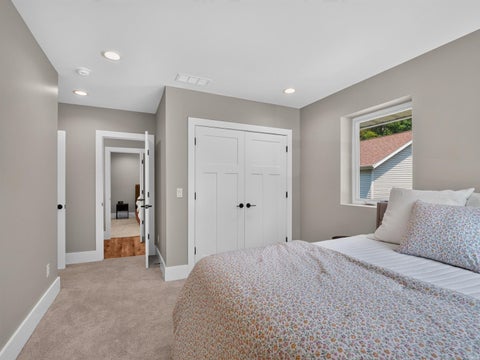 Tiny photo for 12967 N Eastshore Drive, Syracuse, IN 46567 (MLS # 202631296)