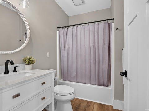 Tiny photo for 12967 N Eastshore Drive, Syracuse, IN 46567 (MLS # 202631296)