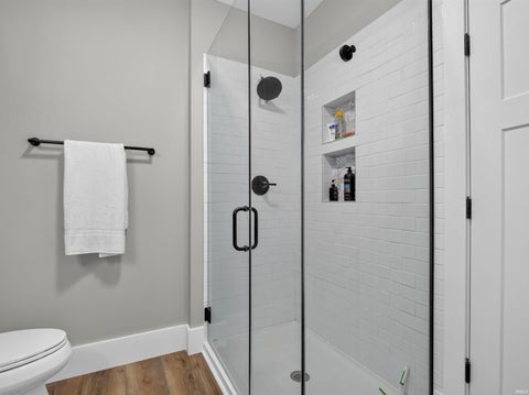 Tiny photo for 12967 N Eastshore Drive, Syracuse, IN 46567 (MLS # 202631296)