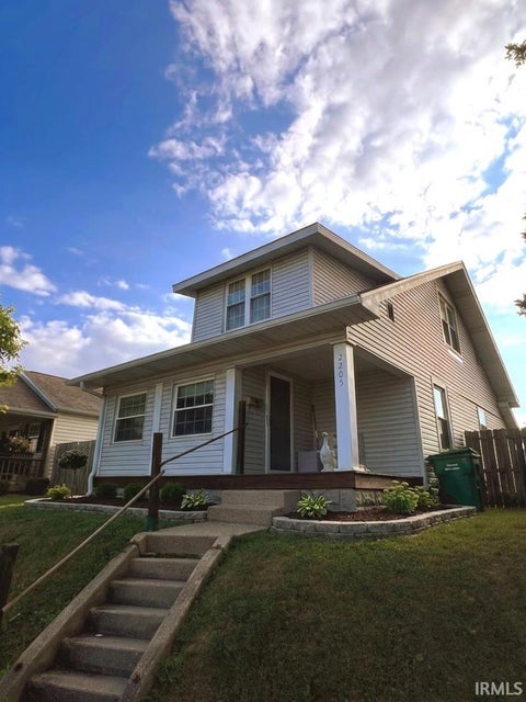 Photo of 2205 S 14Th Street, New Castle, IN 47362 (MLS # 202631520)