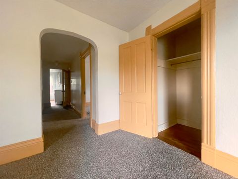 Tiny photo for 835 Columbia Avenue #2, Fort Wayne, IN 46805 (MLS # 202536098)