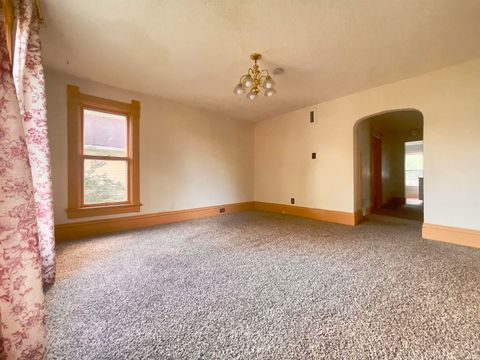 Tiny photo for 835 Columbia Avenue #2, Fort Wayne, IN 46805 (MLS # 202536098)