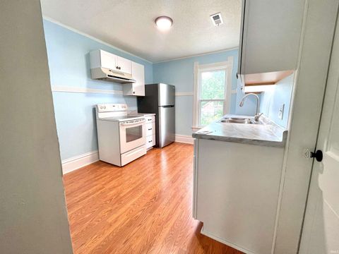 Tiny photo for 835 Columbia Avenue #2, Fort Wayne, IN 46805 (MLS # 202536098)