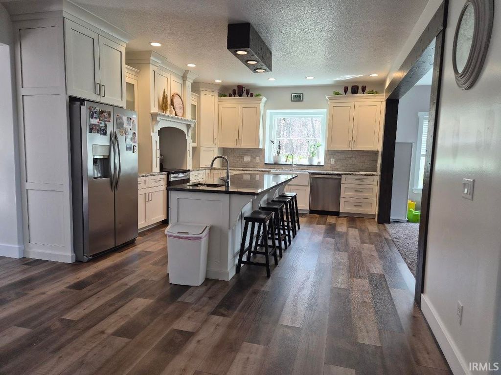 Photo of 3796 County Road 68, Auburn, IN 46706 (MLS # 202613942)