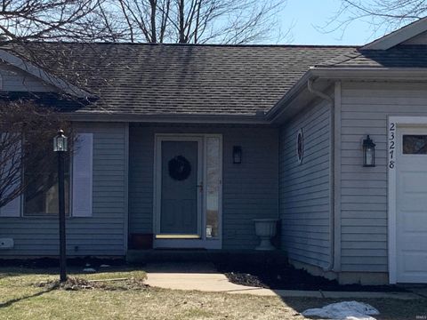 Tiny photo for 23278 Amber Valley Drive, South Bend, IN 46628 (MLS # 202605271)