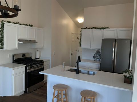 Tiny photo for 23278 Amber Valley Drive, South Bend, IN 46628 (MLS # 202605271)