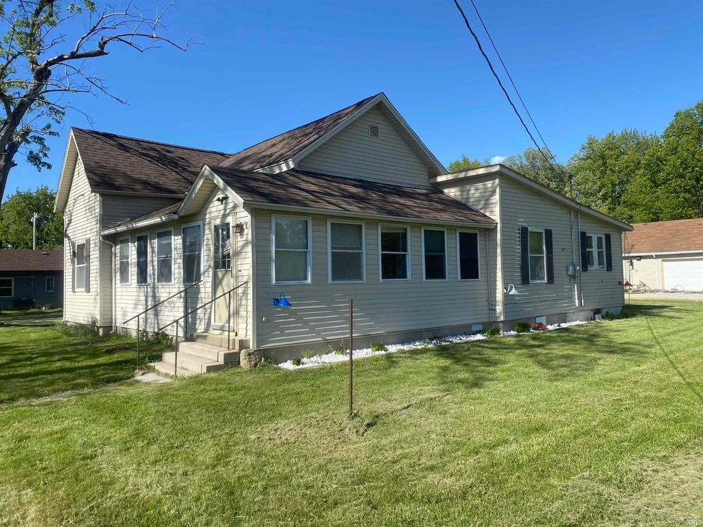 Photo of 1383 N HWY 27, Portland, IN 47371 (MLS # 202617854)
