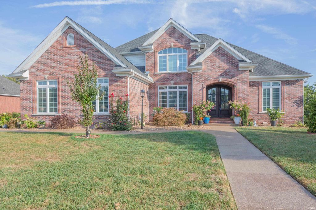 Photo of 5032 Bombay Circle, Evansville, IN 47725 (MLS # 202536542)