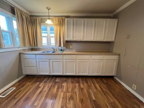 Tiny photo for 704 E Walnut Street, Kokomo, IN 46901 (MLS # 202543964)