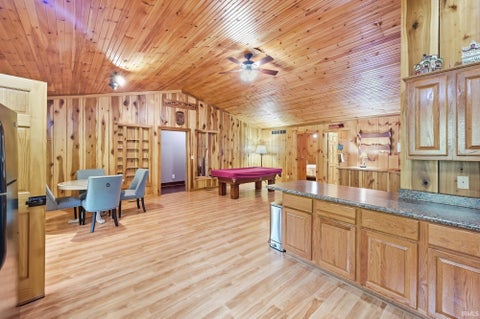 Tiny photo for 1644 Hunsaker Road, Boonville, IN 47601 (MLS # 202637846)