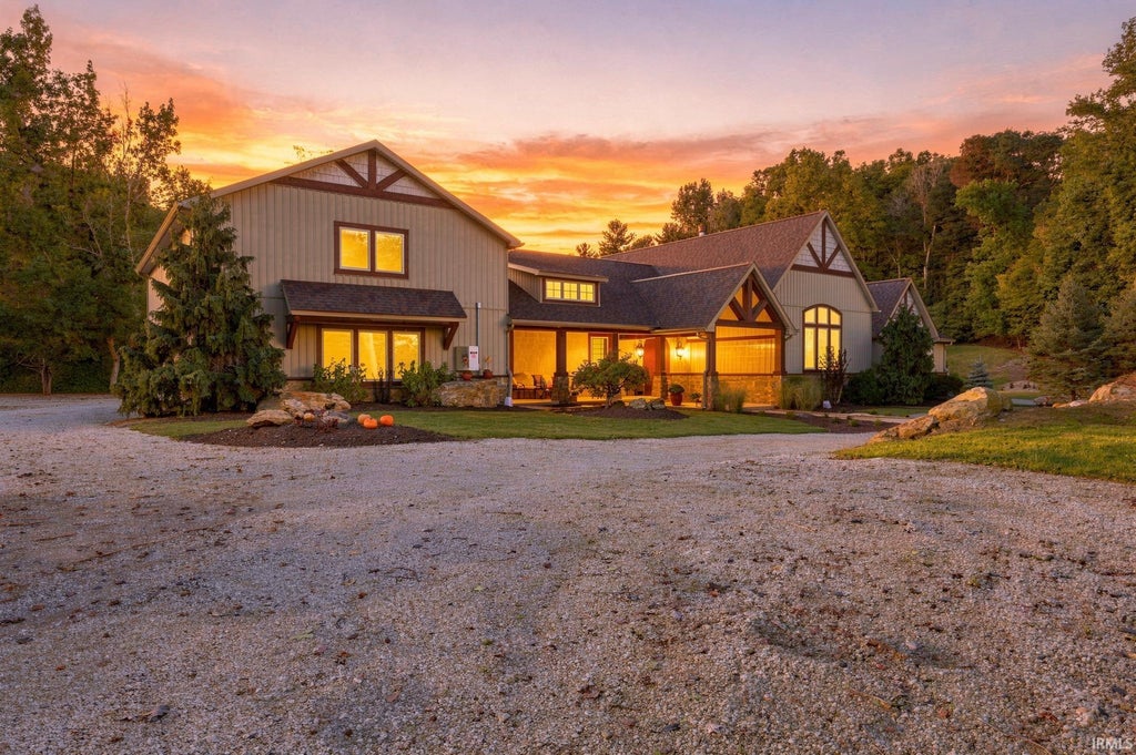 Photo of 1644 Hunsaker Road, Boonville, IN 47601 (MLS # 202637846)