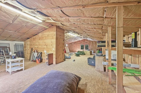 Tiny photo for 1644 Hunsaker Road, Boonville, IN 47601 (MLS # 202637846)