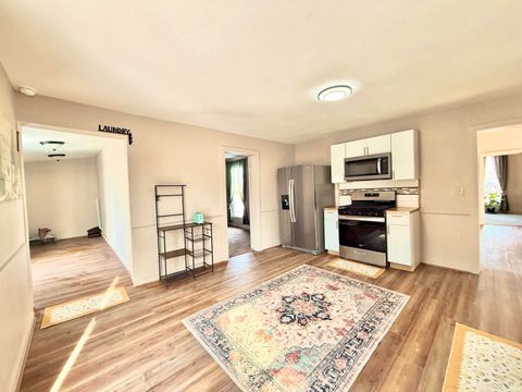 Tiny photo for 172 N Main Street, Andrews, IN 46702 (MLS # 202604142)