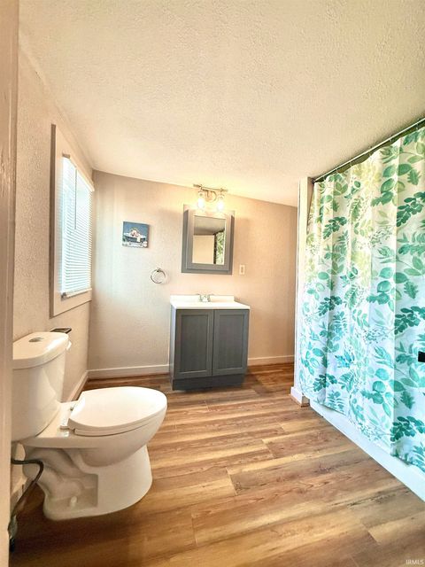 Tiny photo for 172 N Main Street, Andrews, IN 46702 (MLS # 202604142)