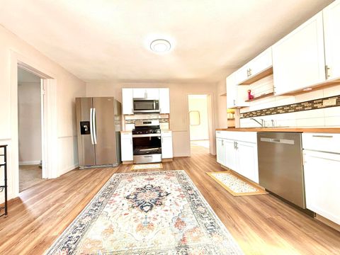 Tiny photo for 172 N Main Street, Andrews, IN 46702 (MLS # 202604142)