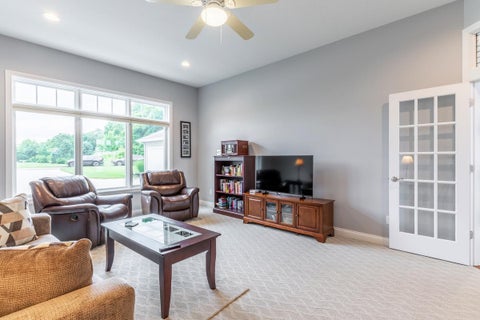 Tiny photo for 110 Sylvan Point, Rome City, IN 47884 (MLS # 202624831)
