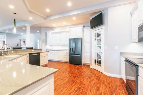 Tiny photo for 110 Sylvan Point, Rome City, IN 47884 (MLS # 202624831)