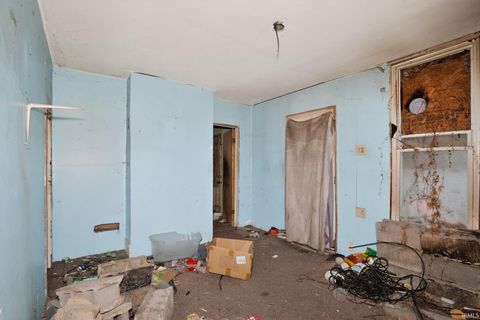 Tiny photo for 1916 S George Street, Marion, IN 46953 (MLS # 202615216)