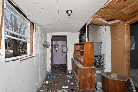 Tiny photo for 1916 S George Street, Marion, IN 46953 (MLS # 202615216)