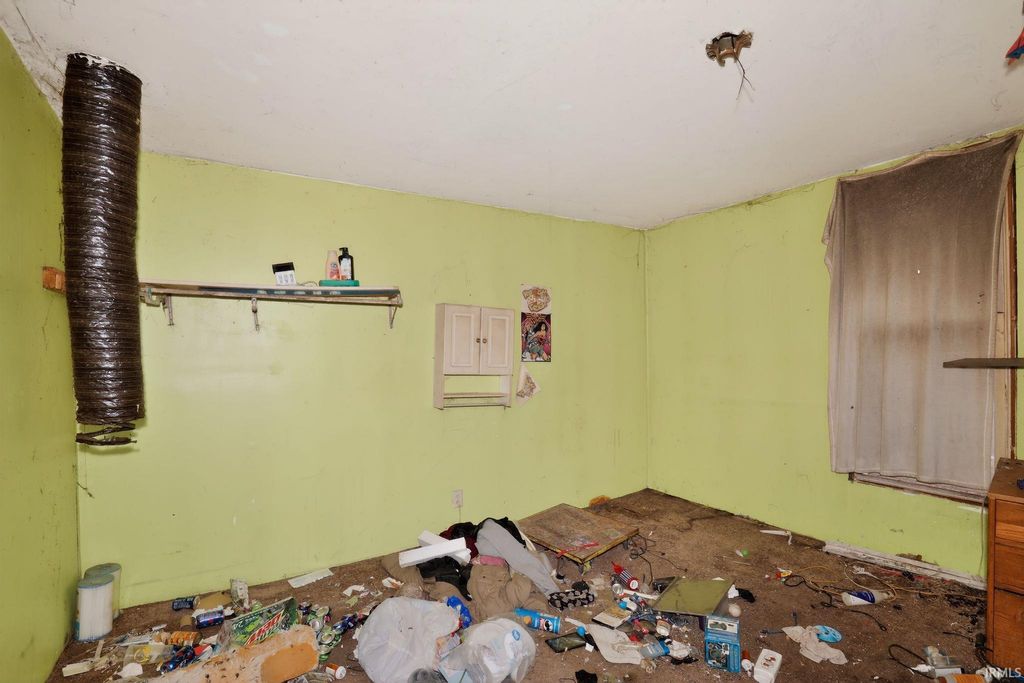 Photo of 1916 S George Street, Marion, IN 46953 (MLS # 202615216)