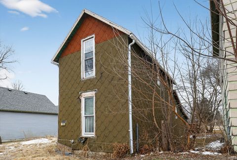 Tiny photo for 1916 S George Street, Marion, IN 46953 (MLS # 202615216)