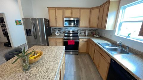 Tiny photo for 3243 Sand Walk Drive, Kokomo, IN 46902 (MLS # 202629371)
