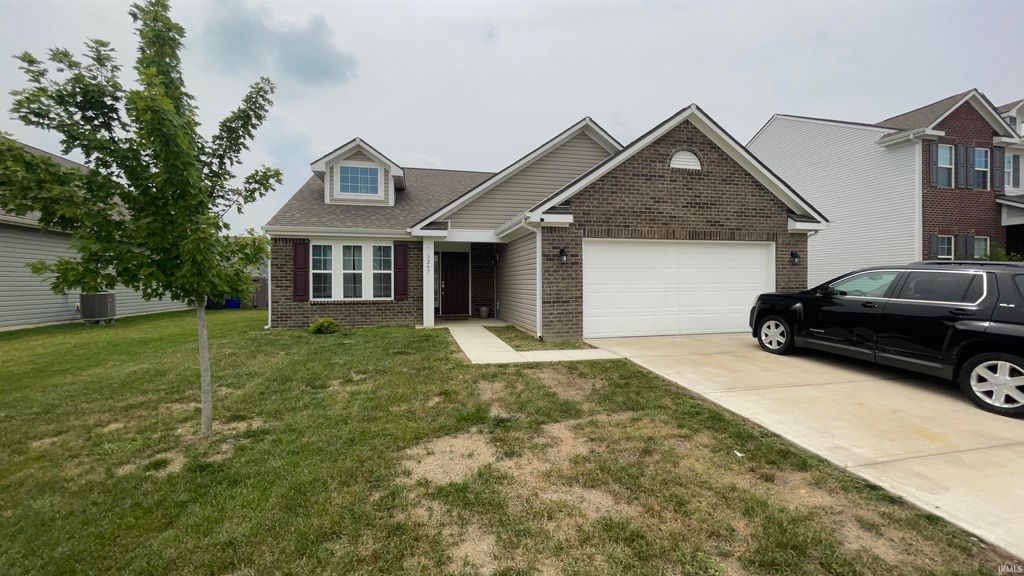 Photo of 3243 Sand Walk Drive, Kokomo, IN 46902 (MLS # 202629371)