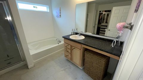Tiny photo for 3243 Sand Walk Drive, Kokomo, IN 46902 (MLS # 202629371)