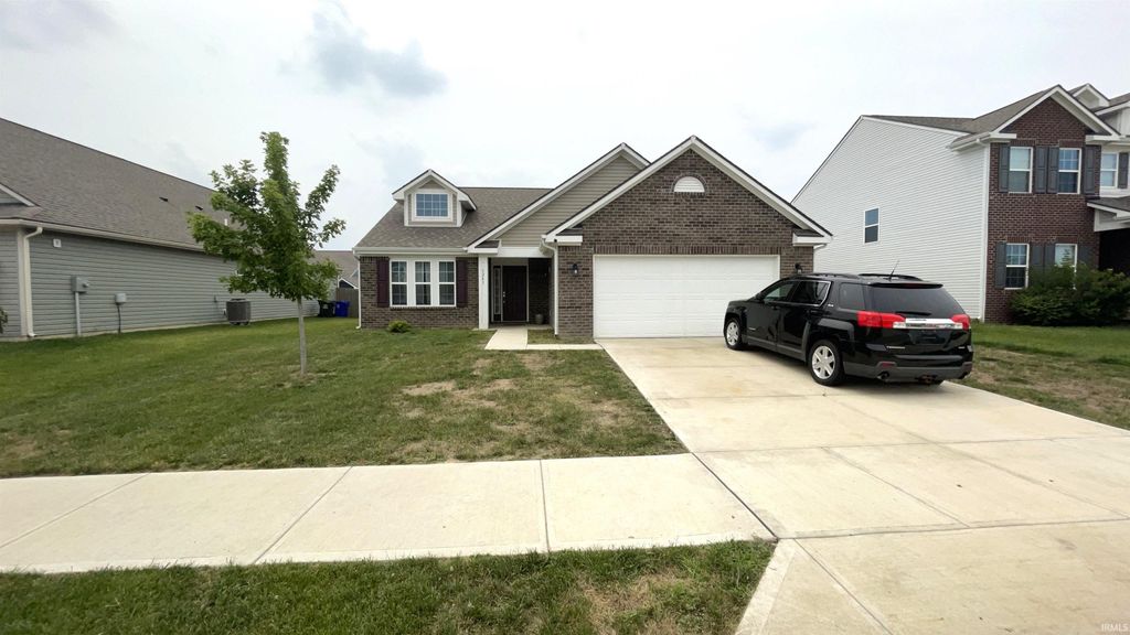 Photo of 3243 Sand Walk Drive, Kokomo, IN 46902 (MLS # 202629371)