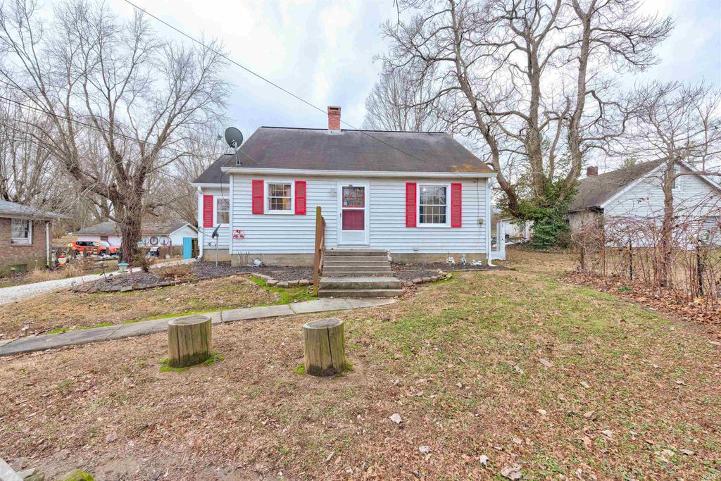 Photo of 1013 N Main Street, Winslow, IN 47598 (MLS # 202549825)