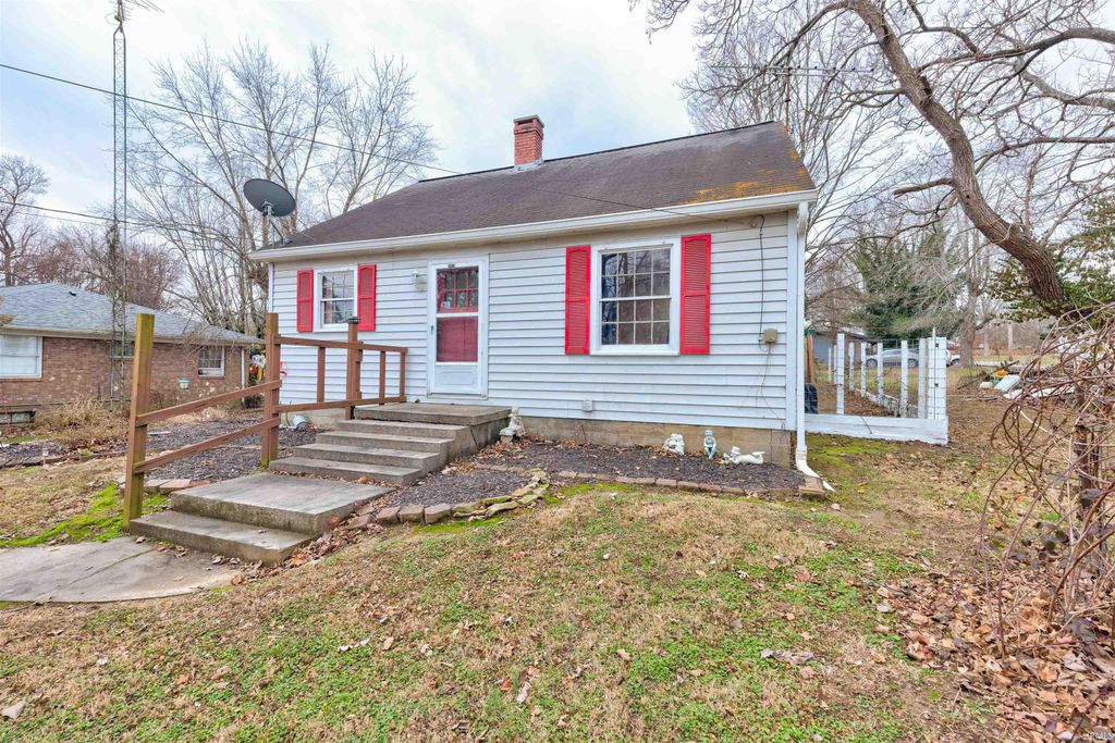 Photo of 1013 N Main Street, Winslow, IN 47598 (MLS # 202549825)