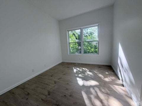 Tiny photo for 9640 S Bay Pointe Court #11, Bloomington, IN 47401 (MLS # 202620667)