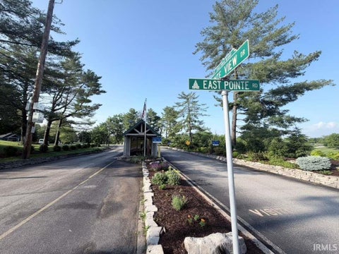 Tiny photo for 9640 S Bay Pointe Court #11, Bloomington, IN 47401 (MLS # 202620667)
