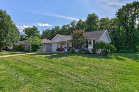 Tiny photo for 5500 N New York Avenue, Evansville, IN 47711 (MLS # 202624670)