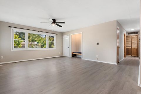 Tiny photo for 5213 Wea Drive, Kokomo, IN 46902 (MLS # 202543763)