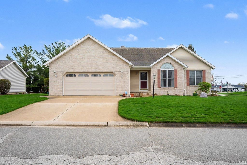 Photo of 61571 Haverford Court, South Bend, IN 46614 (MLS # 202612643)