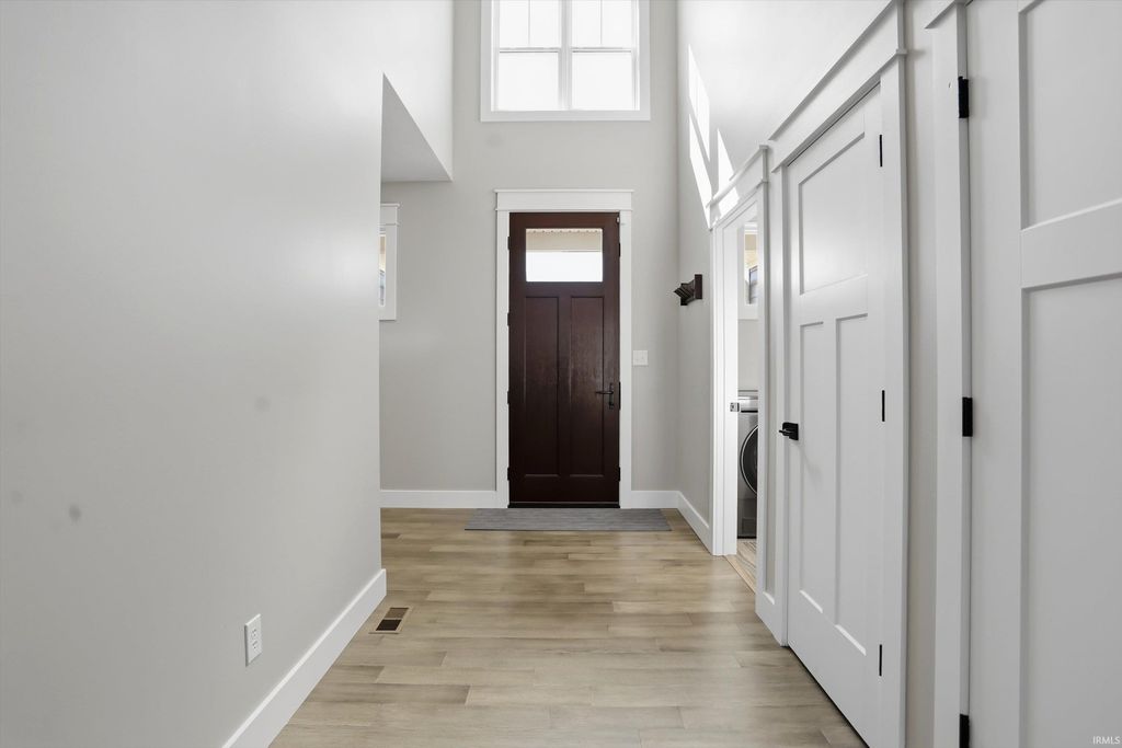 Photo of 4415 S Rotterdam Drive, Bloomington, IN 47401 (MLS # 202612006)