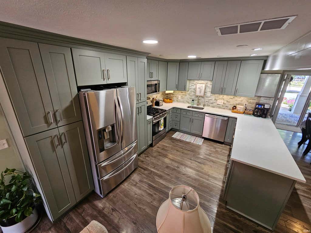 Photo of 11235 N Lower Lake Shore Drive, Monticello, IN 47960 (MLS # 202621710)