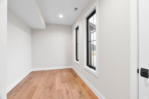 Tiny photo for 857 Ravenstone Drive, Lafayette, IN 47909 (MLS # 202600711)