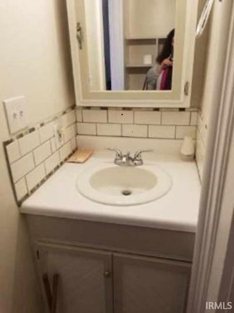 Tiny photo for 1109 Elizabeth Street, Lafayette, IN 47904 (MLS # 202547635)